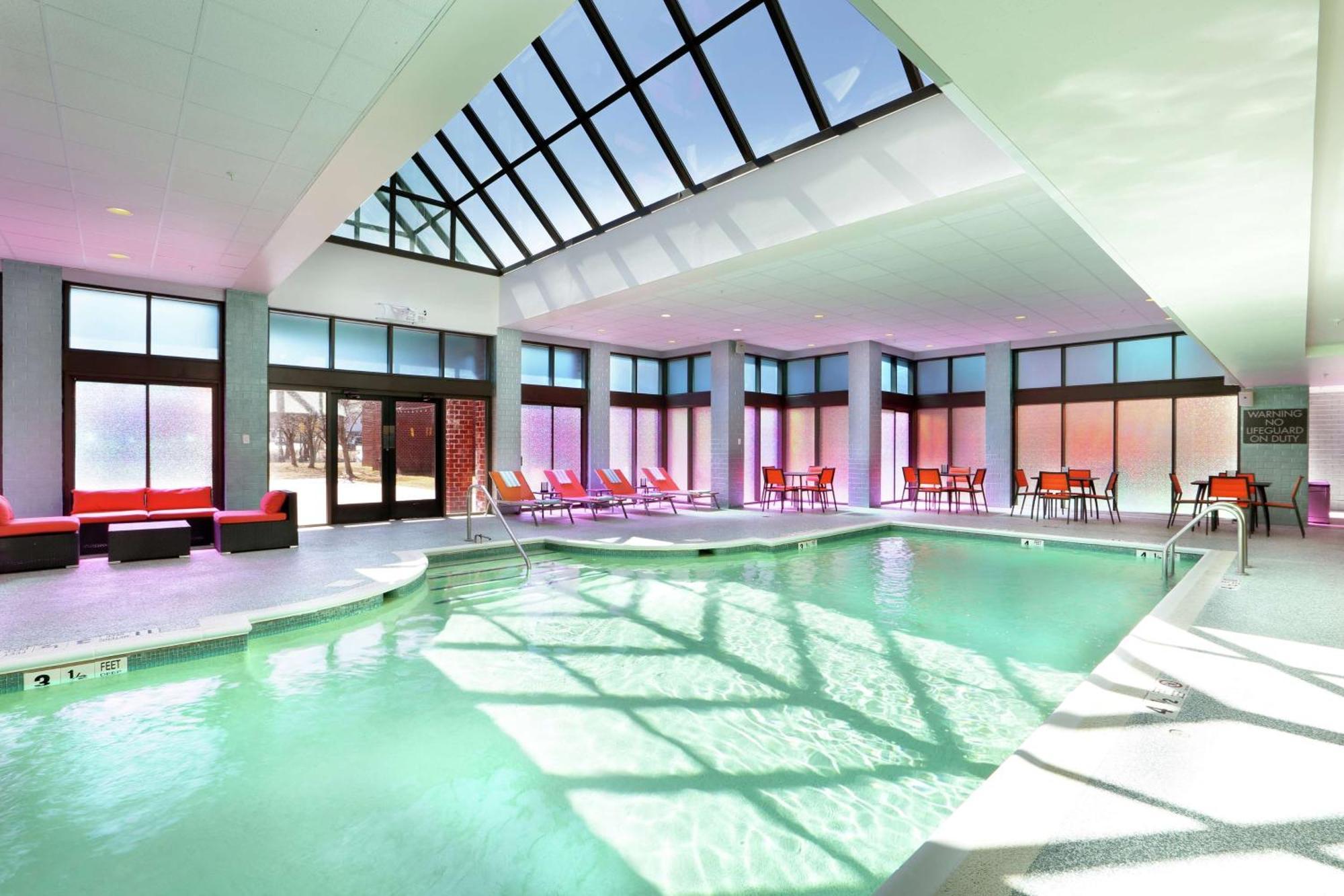 Hilton Mystic Hotel Kültér fotó